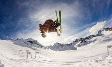 米兰体育官方网站-布鲁诺爆发点燃绿茵，洪都拉斯生死战逆袭威尔士