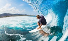 米兰体育app入口-梅西一锤定音，日本上演惊天逆转，亚洲足球的里程碑之夜