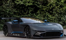 米兰捕鱼-三笘薰冠军级表现闪耀全场，贝蒂斯轻取中国球队展现实力鸿沟