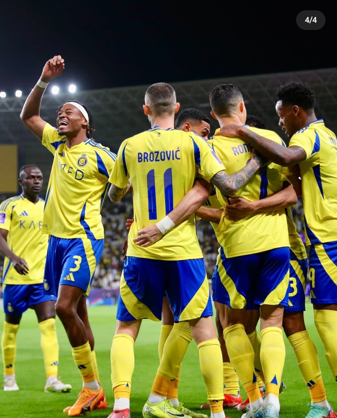 包含法国豪取胜利，稳定晋级欧预赛下一轮的词条