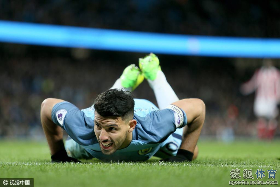 关于俄罗斯篮球运动员因伤退赛，憾失机会的信息