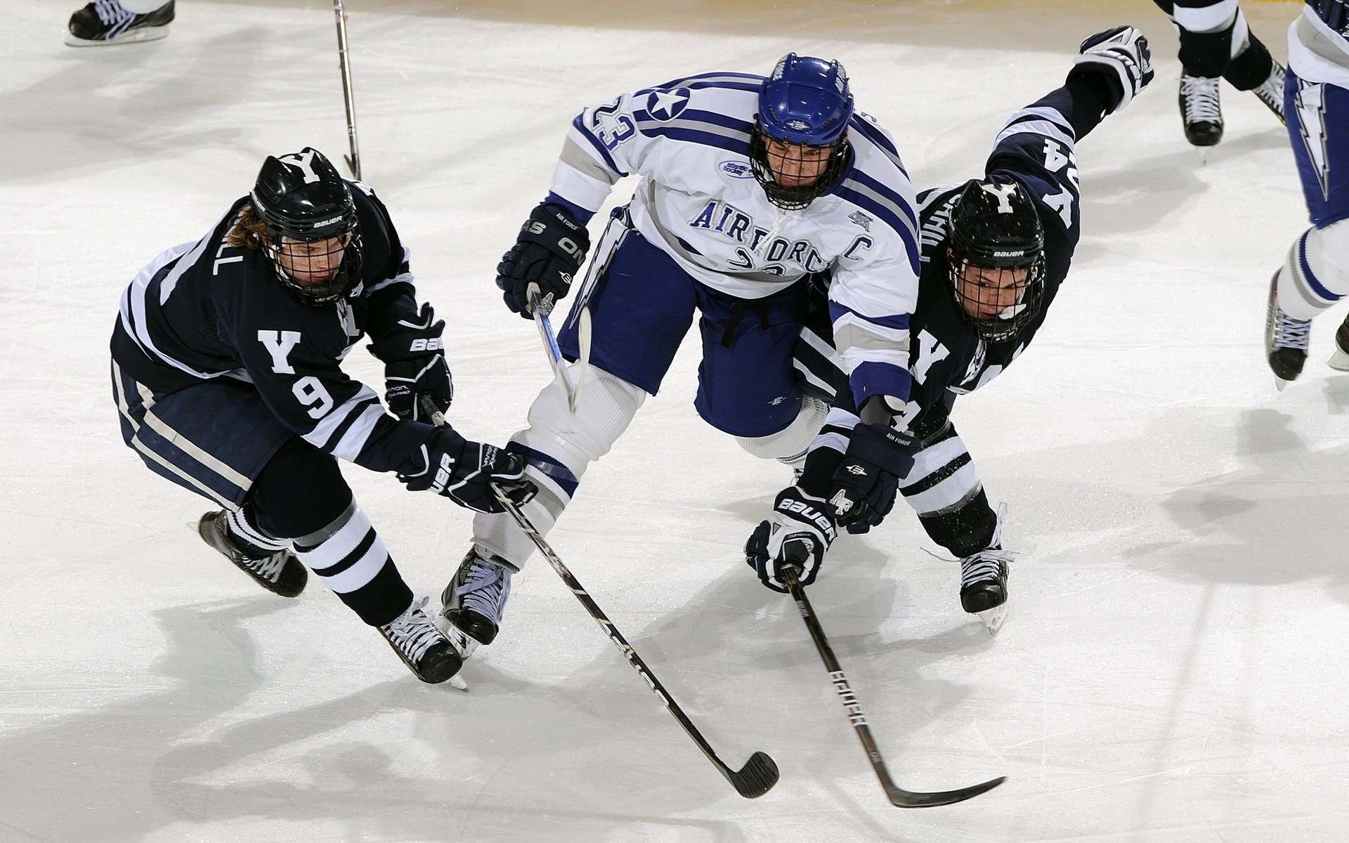 恩比德狂轰50+15刷新纪录，步行者主场不敌魔术