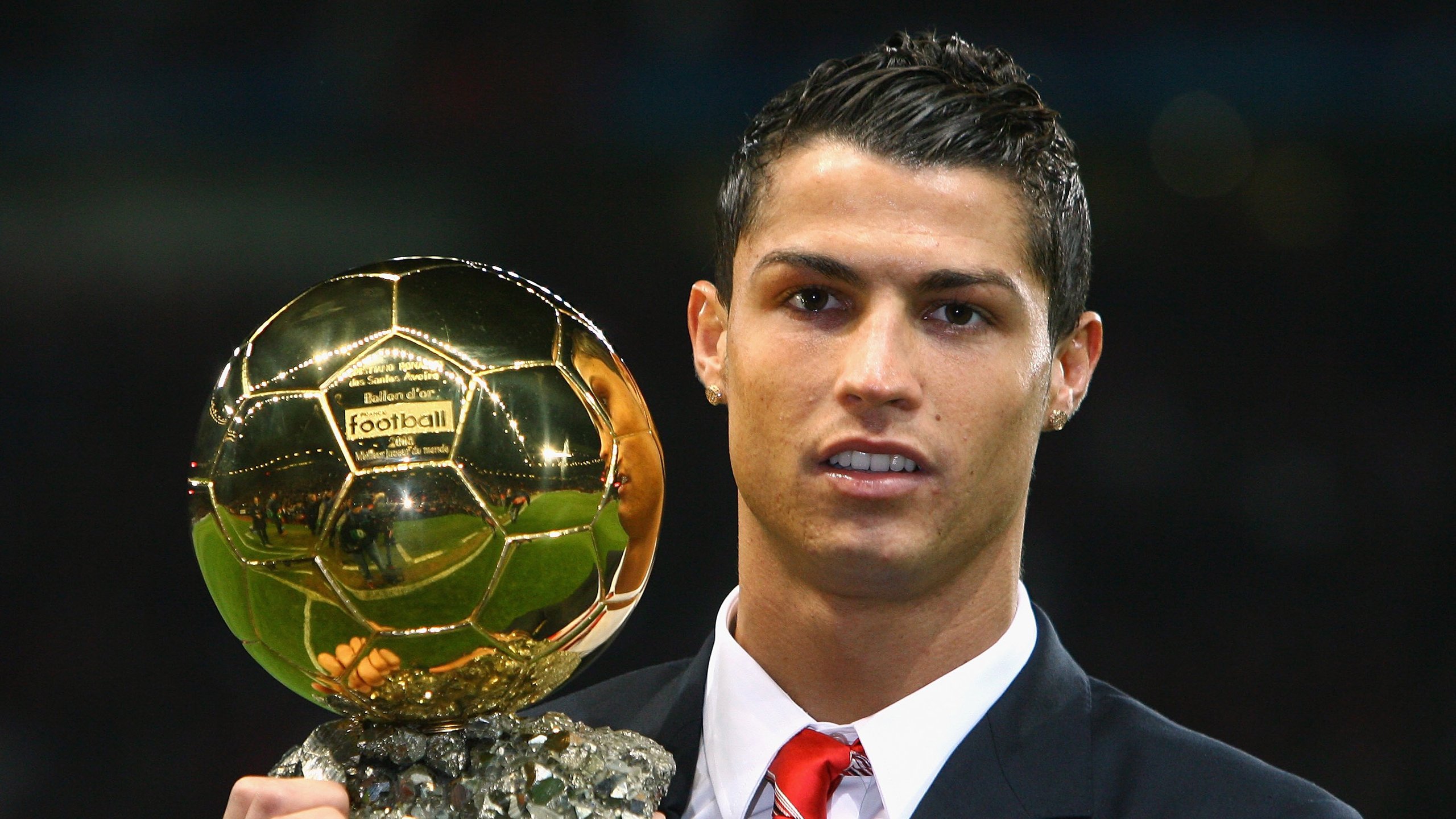 当紫金逆转传奇遇上德甲篮球狂飙,利拉德跨界接管的胜利哲学